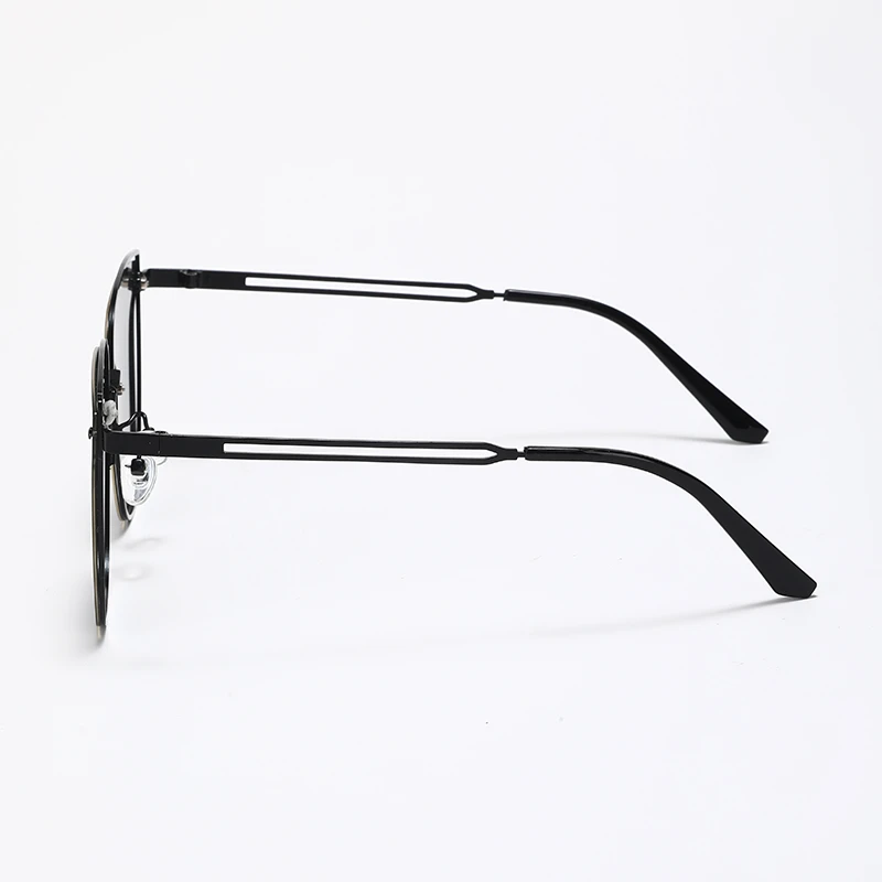 Eyewear quality inspection detail