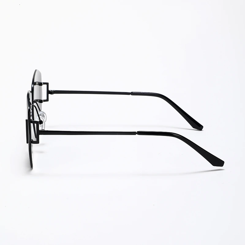 Eyewear quality inspection detail